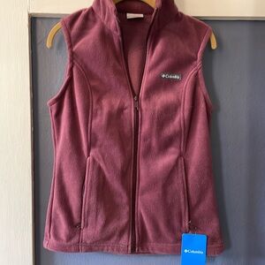 Columbia vest